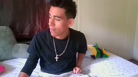 adrian_peter22cm online show from 05-12-26, 08:39