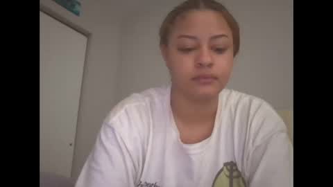 Princess Adri online show from 05-08-26, 02:44