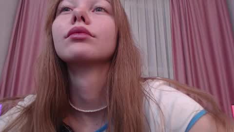 Snapshot of adriana_meow246 chatting on 11-26-25, 03:13 Adriana online show from 11-26-25, 03:13