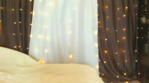 Snapshot of adriana_sweet_24 chatting on 09-27-25, 08:19 Adriana Sweet 24 online show from 09-27-25, 08:19