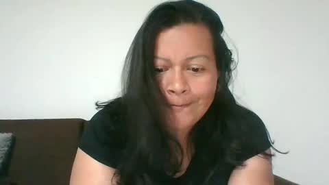 Snapshot of adrianagogo18 chatting on 03-12-25, 01:25 adrianagogo18 online show from 03-12-25, 01:25