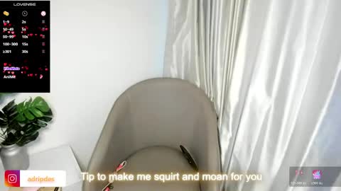 Snapshot of adrianapdes chatting on 05-08-26, 11:10 Adriana Paredes online show from 05-08-26, 11:10