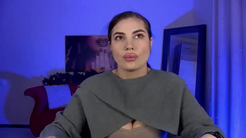 Snapshot of adrianatores chatting on 12-04-25, 05:28 AdrianaTores online show from 12-04-25, 05:28