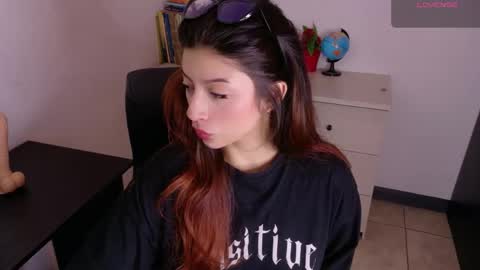 Snapshot of adrianna5_ chatting on 05-02-26, 09:14 Adriana online show from 05-02-26, 09:14