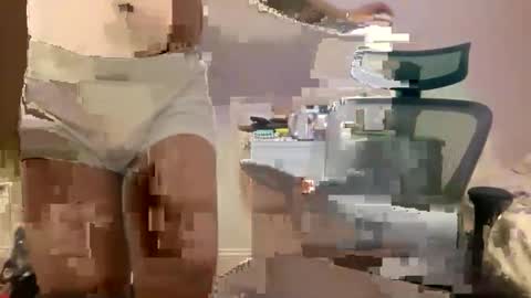 adriano guapo online show from 12-01-25, 10:09