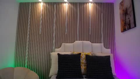 adrianstark_ online show from 07-02-26, 12:33
