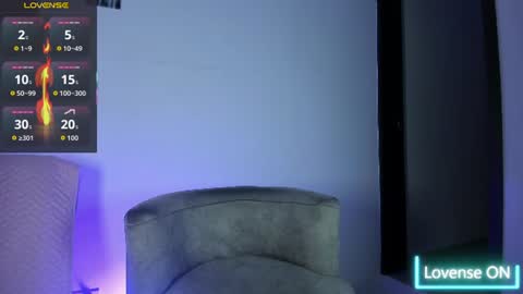 adriel_escalante online show from 06-20-26, 02:58