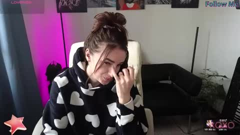 Adriana online show from 03-12-25, 06:40