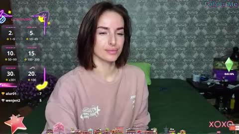 Adriana online show from 10-15-25, 04:01