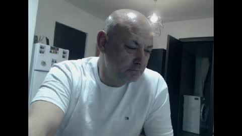 BEST LOVER online show from 04-24-26, 07:38