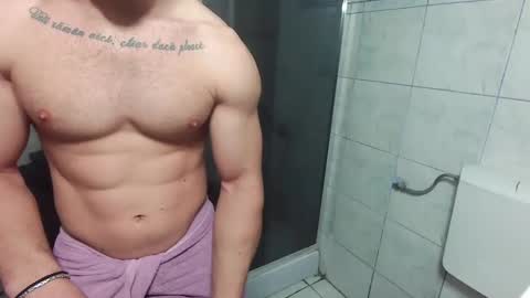 Snapshot of advp69 chatting on 12-21-24, 07:45 Mrrfitt online show from 12-21-24, 07:45