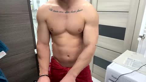 Snapshot of advp69 chatting on 11-10-25, 05:39 Mrrfitt online show from 11-10-25, 05:39