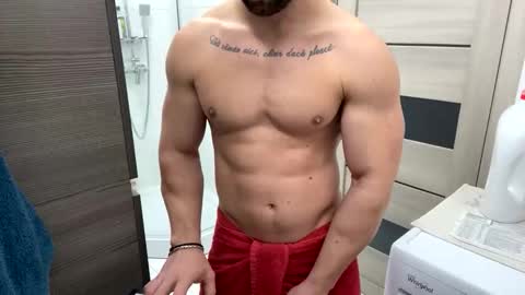 Snapshot of advp69 chatting on 11-16-25, 01:28 Mrrfitt online show from 11-16-25, 01:28