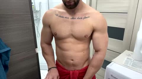 Snapshot of advp69 chatting on 11-17-25, 04:57 Mrrfitt online show from 11-17-25, 04:57