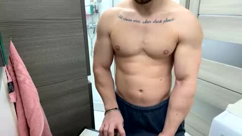 Snapshot of advp69 chatting on 01-10-26, 06:15 Mrrfitt online show from 01-10-26, 06:15