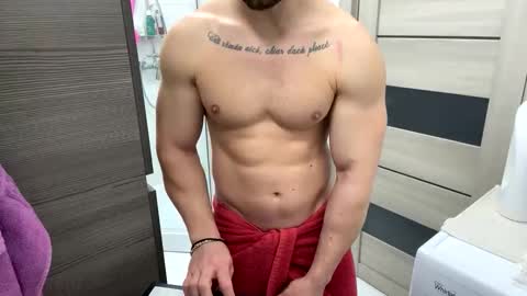 Snapshot of advp69 chatting on 01-15-26, 06:29 Mrrfitt online show from 01-15-26, 06:29