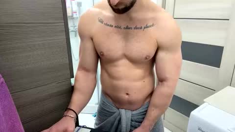 Snapshot of advp69 chatting on 03-09-26, 02:43 Mrrfitt online show from 03-09-26, 02:43