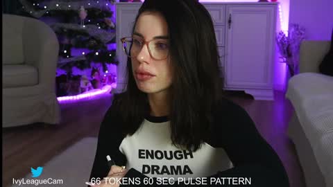 Snapshot of aelia_anara chatting on 12-13-24, 09:35 Aelia online show from 12-13-24, 09:35