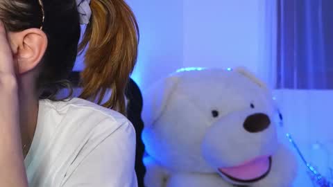 Aelia online show from 03-01-26, 06:10