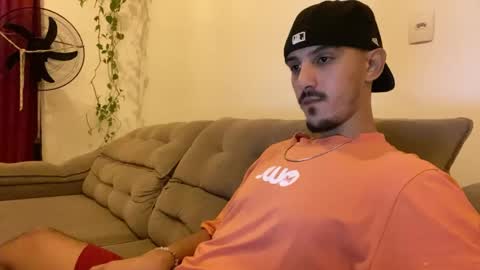 Snapshot of aelucius chatting on 05-01-26, 01:54 Luci online show from 05-01-26, 01:54