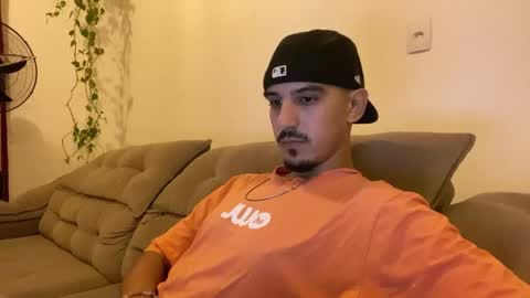 Snapshot of aelucius chatting on 05-18-26, 03:24 Luci online show from 05-18-26, 03:24