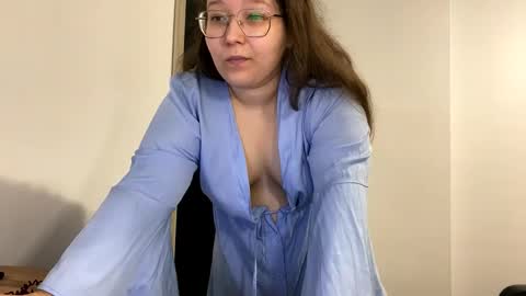 Snapshot of aemilialust chatting on 02-03-26, 06:57 aemilialust online show from 02-03-26, 06:57