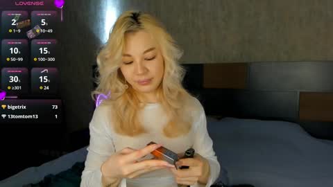 Snapshot of aeries_steel chatting on 12-11-24, 06:25 Aeries online show from 12-11-24, 06:25