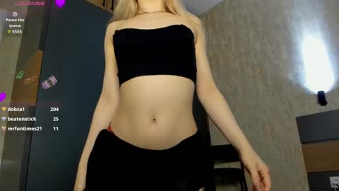 Snapshot of aeries_steel chatting on 12-13-24, 02:16 Aeries online show from 12-13-24, 02:16