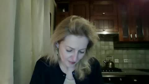 Snapshot of aeroliss chatting on 03-30-26, 06:09 aeroliss online show from 03-30-26, 06:09