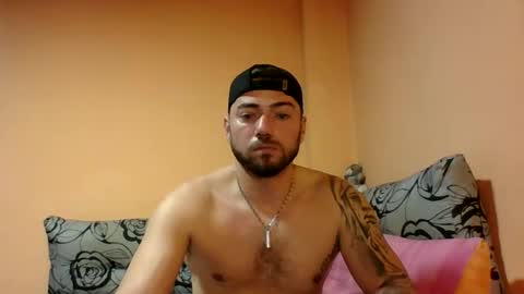 Snapshot of aerthurethan chatting on 10-27-25, 10:25 aerthurethan online show from 10-27-25, 10:25