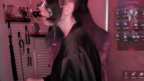 Snapshot of aesthetic_being chatting on 09-14-25, 12:04 Tiana online show from 09-14-25, 12:04