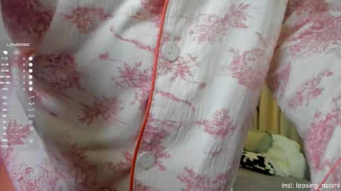 Naomi My instagram account - teasing naomi online show from 12-18-25, 04:18