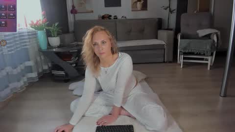 Snapshot of afanasia chatting on 02-25-26, 09:08 OneAfa online show from 02-25-26, 09:08