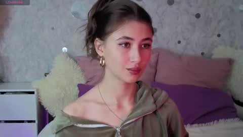 Snapshot of affiinalovsx chatting on 11-30-25, 01:04 AffiinaLovsx online show from 11-30-25, 01:04