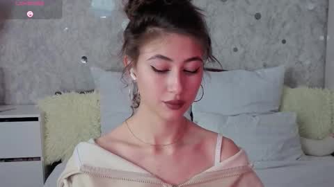 Snapshot of affiinalovsx chatting on 12-14-25, 09:47 AffiinaLovsx online show from 12-14-25, 09:47