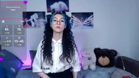 Snapshot of afina_blessyou chatting on 02-20-25, 01:03 Afina online show from 02-20-25, 01:03