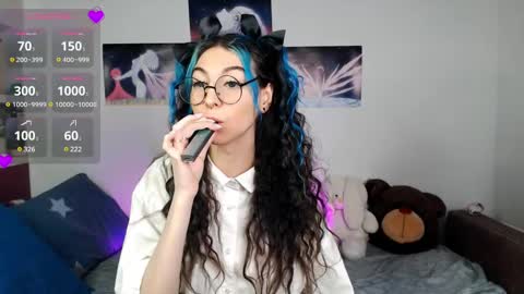 Snapshot of afina_blessyou chatting on 02-22-25, 01:33 Afina online show from 02-22-25, 01:33