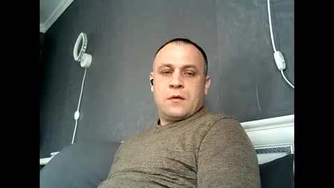 Snapshot of afonya342 chatting on 02-02-25, 09:19 Sasha online show from 02-02-25, 09:19