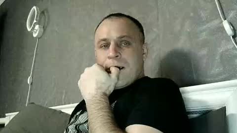 Snapshot of afonya342 chatting on 02-04-25, 05:23 Sasha online show from 02-04-25, 05:23