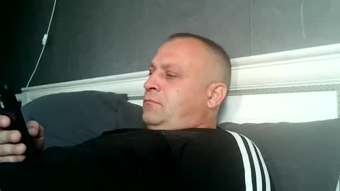 Snapshot of afonya342 chatting on 09-18-25, 05:42 Sasha online show from 09-18-25, 05:42