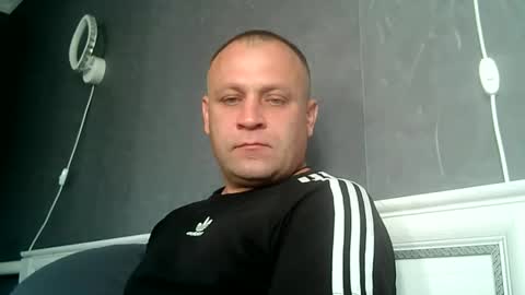 Snapshot of afonya342 chatting on 09-21-25, 05:20 Sasha online show from 09-21-25, 05:20