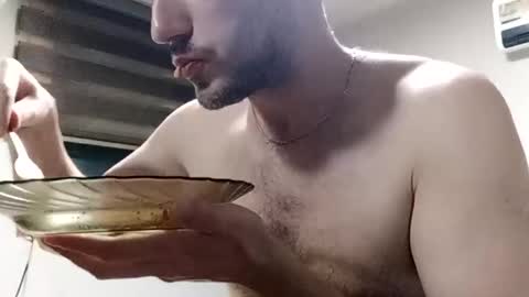 Snapshot of afpafp chatting on 11-08-25, 03:23 Brad online show from 11-08-25, 03:23