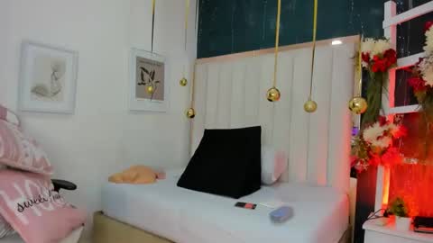 Snapshot of africa_holmes chatting on 01-18-26, 02:04 Africa online show from 01-18-26, 02:04