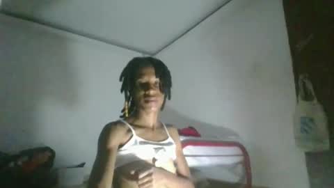 Snapshot of africadeluxe chatting on 03-01-25, 11:15 Africa online show from 03-01-25, 11:15