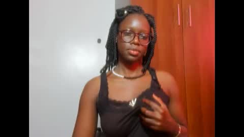 Leah online show from 01-15-25, 11:10