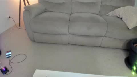 Snapshot of afrodisiacaly chatting on 04-21-26, 01:42 afrodisiacaly online show from 04-21-26, 01:42