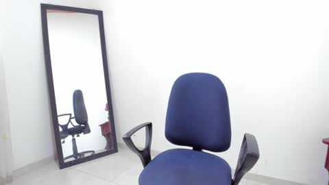 Snapshot of afrodita3123 chatting on 12-04-24, 05:33 Lorena online show from 12-04-24, 05:33