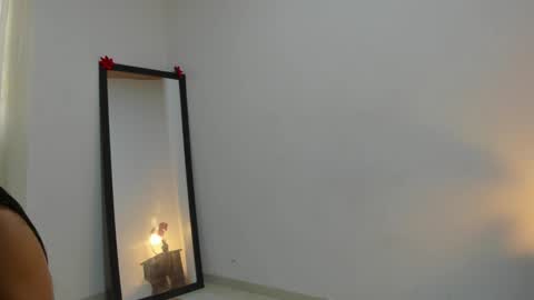 Snapshot of afrodita3123 chatting on 02-19-25, 11:49 Lorena online show from 02-19-25, 11:49