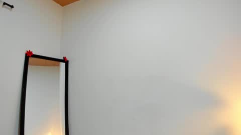 Snapshot of afrodita3123 chatting on 02-21-25, 01:11 Lorena online show from 02-21-25, 01:11