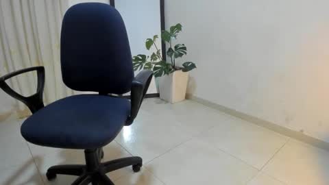 Snapshot of afrodita3123 chatting on 10-27-25, 12:26 Lorena online show from 10-27-25, 12:26